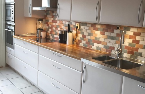 Vallingby House | modern and convenient townhouse close to the beach and Stockholm city centre