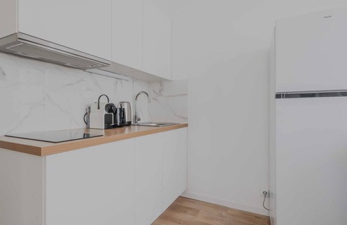 Levallois-Perret Apartment | Modern Apartment - 2BR/6P- Levallois-Perret