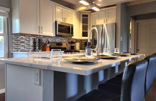 West Sacramento Apartment | Modern Apartment Near Downtown Sac