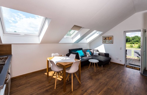 Gundernhausen Apartment | Modern apartment 30 min. Airport/Messe Frankfurt