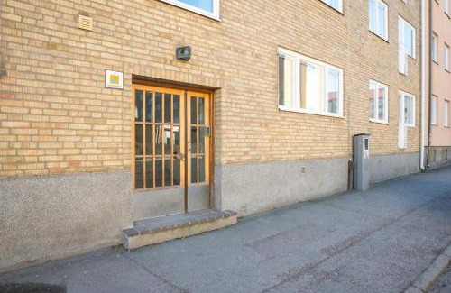 Orebro Apartment | Modern Apartment in Central Örebro