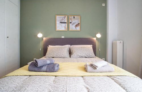 Papagou-Holargos Apartment | Modern Apartment in Cholargos