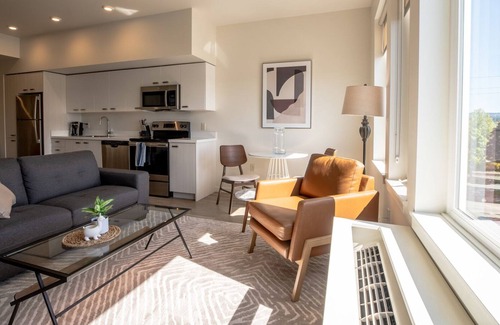Beaverton Apartment | Modern Apartment in Prime Location (ID4744)