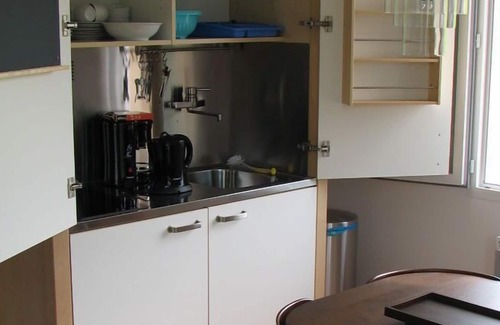 Segonzac Villa | Modern Apartment in Segonzac with Swimming Pool