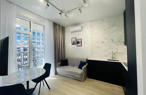 Afanasivsʹkyy Yar Apartment | Modern apartment in the old town