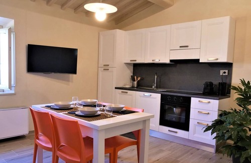 Agliana Apartment | Modern apartment near Pistoia with shared garden