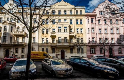 Vinohrady Apartment | Modern Apartment Riegrovy sady