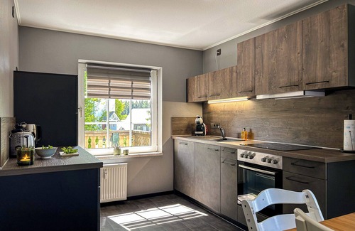 Altastenberg Apartment | Modern apartment, within walking distance of the ski slope in Altastenberg