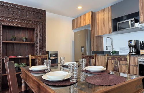 Guadalajara Apartment | Modern Apt in Americana - Close to Centro and Expo