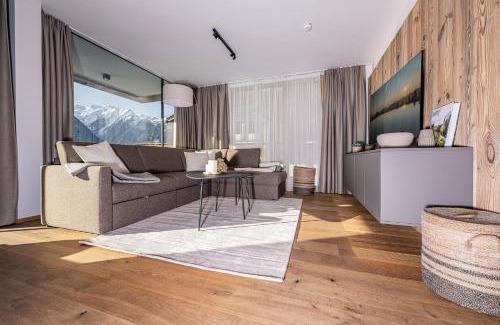 Schonbach Apartment | Modern Apartment with Panoramic View