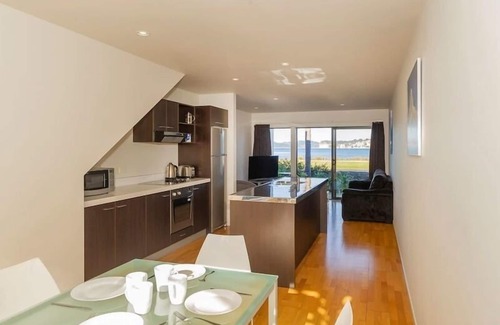 Whitianga Apartment | Modern beach front villa at Aqua Soleil complex with use of the lap pool & spa.