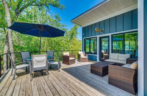 Stockholm House | Modern Beachfront Oasis in Stockholm with Dock!