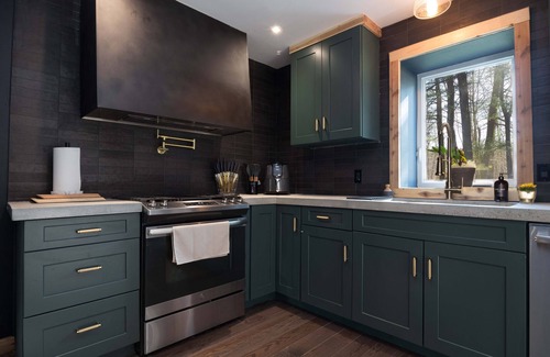 Delancey Cabin | Modern Cabin in the Catskills Pet Friendly!