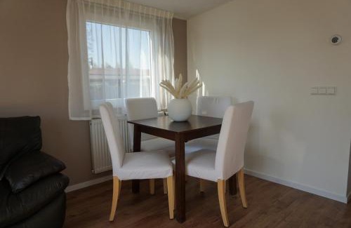 Municipality of Opmeer Ski Chalet | Modern chalet at holiday park in Opmeer near Amsterdam