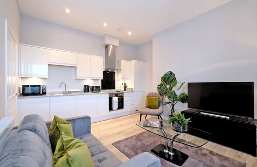Aberdeen West End Apartment | Modern City Centre Apartment in Aberdeen