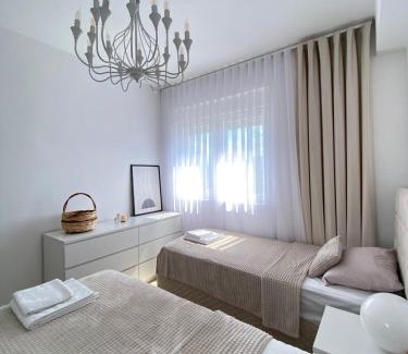 Jerli Talinovac Apartment | Modern, City/Industrial Style