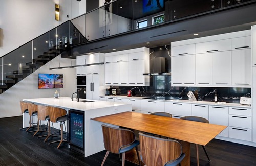 Fort Myers River District House | Modern City Loft in Downtown River District