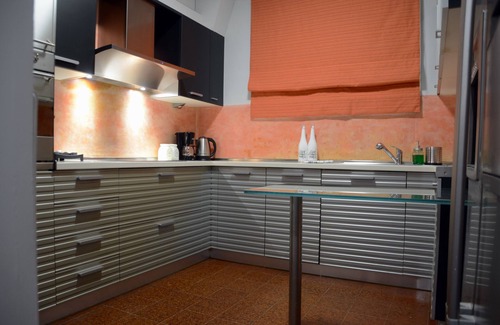 Glyfada Apartment | Modern & Classy Central Apartment
