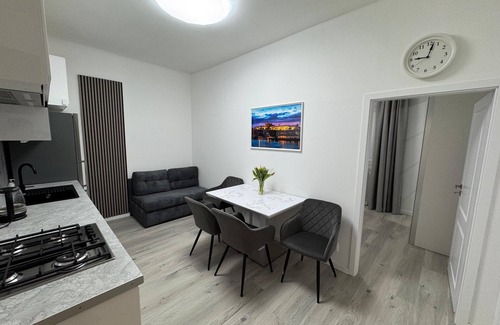 Prague 10 Apartment | Modern, comfortable apartment near the metro