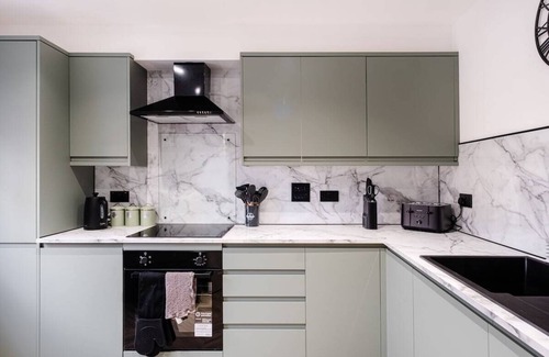 Central Aberdeen Apartment | Modern Comfort in Old Aberdeen