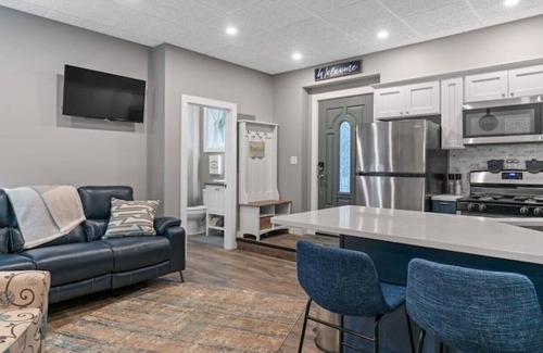 Buffalo Apartment | Modern Contemporary apartment