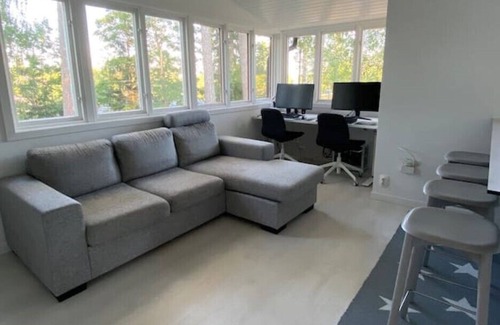 Arsta Havsbad Cottage | Modern cottage in Årsta Havsbad