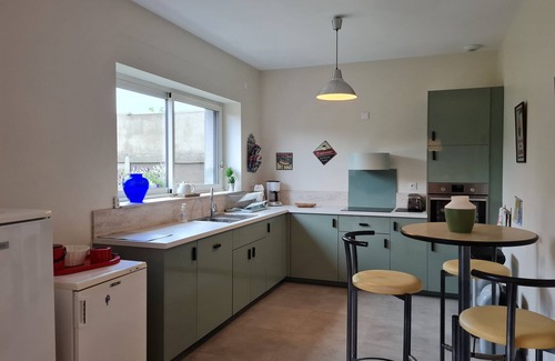 Mardie Cottage | Modern Cottage with Heated Pool near Loire, Orleans