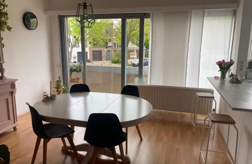 Edegem Apartment | Modern & Cozy Apartment near Tomorrowland- Sleeps 4