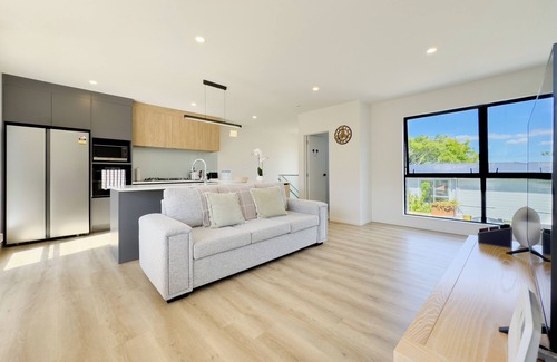 Forrest Hill House | Modern Design Brand New House in Forrest Hill