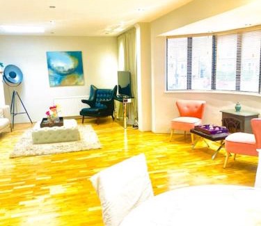 Gospel Oak House | Modern detached house