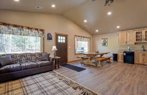 Conover Cabin | Modern dog-friendly cabin with hot tub, gas fireplace, patio, grill, & washer/dr