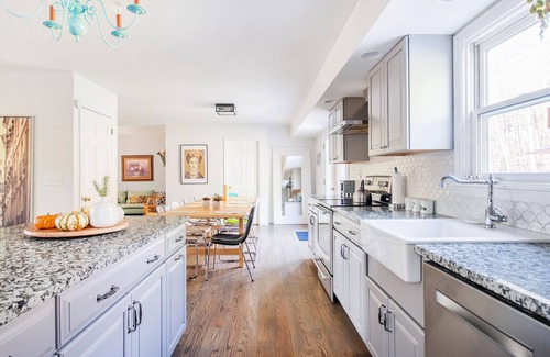 Bearsville House | Modern Farmhouse Getaway