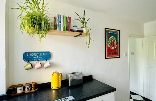 Nunhead Apartment | Modern Flat at Selden House