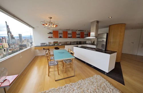 Santa Fe Apartment | Modern Flat/Great View & Location