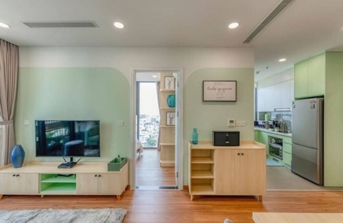 Tan Thuan Tay Apartment | Modern, fully equipped & stunning city view 2BR Apt. 5m to PMH
