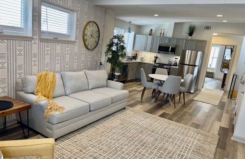Trenton Apartment | Modern Fully Renovated Loft in Downtown Trenton