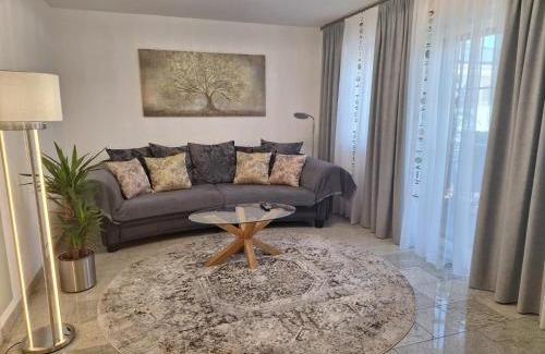 Linden Apartment | Modern & Gemütlich XL