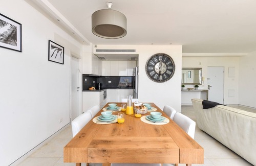 Herzliya Pituach Apartment | Modern Gem with Stunning Balcony by Sea N Rent
