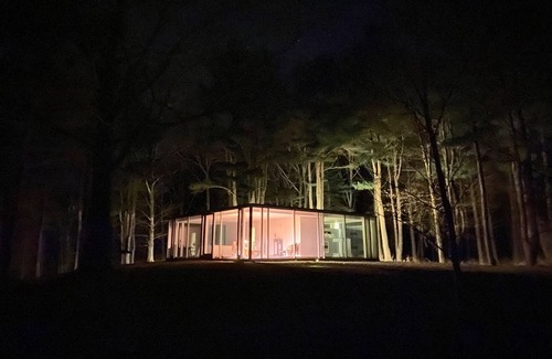 Hollowville House | Modern Glass House designed by renowned architect Thomas Phifer
