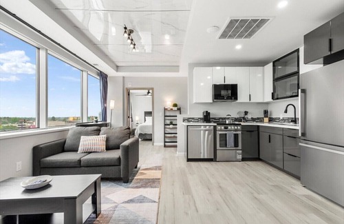 Tulsa Apartment | Modern High-Rise Apartment - 3