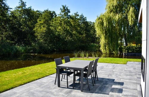 Loosdrecht House | Modern holiday home near the Loosdrechtse Plassen