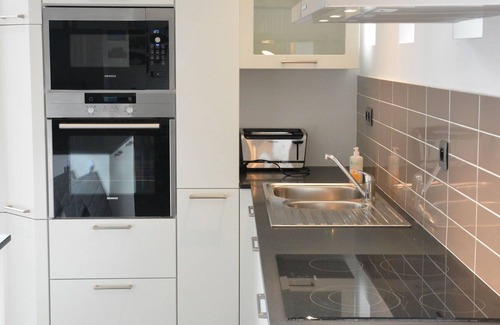Seron House | Modern Holiday Home in Fernelmont with Garden