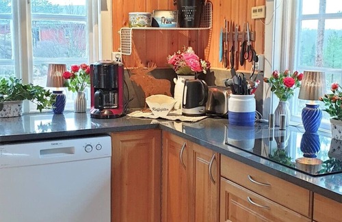 Backefors House | Modern holiday home with lake view, wifi and fantastic surroundings