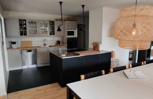 Sandkaas Villa | Modern holiday home with exceptional sea views
