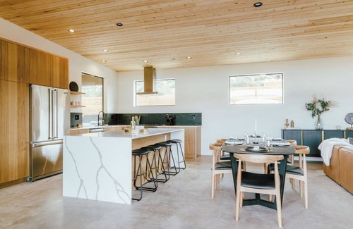 Pioneertown House | Modern Home with Pool & Spa-walk to Pionertown