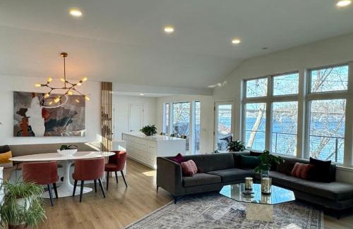 Lakeland House | Modern Home with private beach on St. Croix River