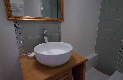 Antony Apartment | Modern Hyper-Centre studio,proche Paris