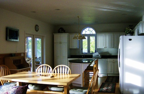 Meredith House | Modern Lakefront 4 Bdrm, 3 Bath, Home Close To Meredith Center, Beautiful Views