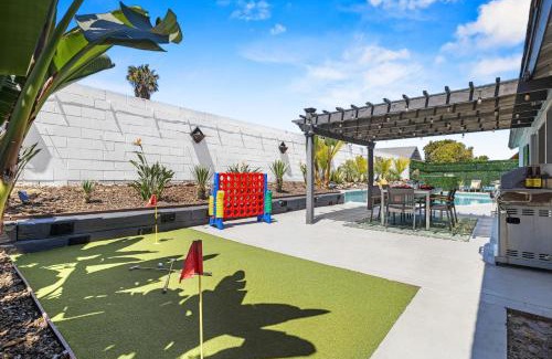 Chula Vista House | Modern Lux 4 BR Home- Pool, Spa and Gym