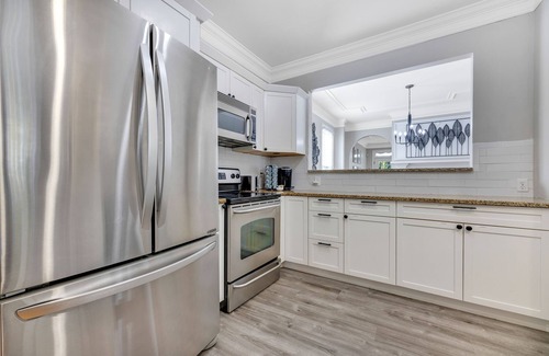 Reynoldstown House | Modern Lux Farmhouse near ATL Beltline w/Grill & Arcade Games